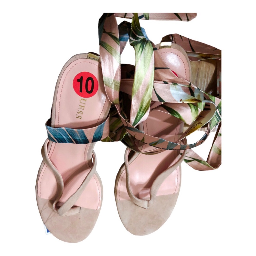 Guess sexy pink blush suede lace up ankle tie floral ribbon thong heels size 10